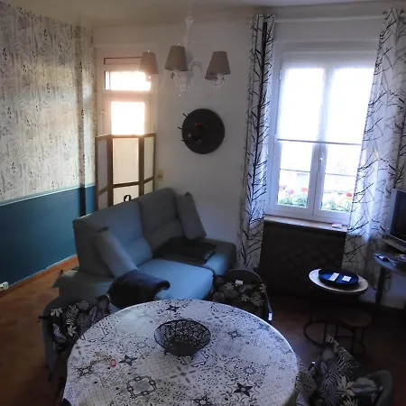 La Goelette Et Son Jardin Clos Sans Parking Prive Holiday home