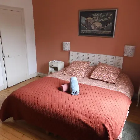 Holiday home La Goelette Et Son Jardin Clos Sans Parking Prive